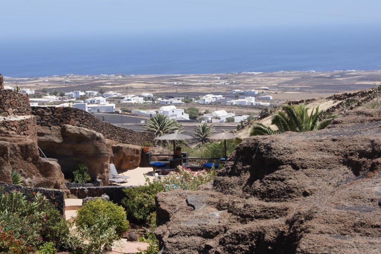 Castillo Lanzarote Villa Sophie - Luxury Villa -Sleep In A Volcanic Cave With Heated Pool Tías Exterior foto