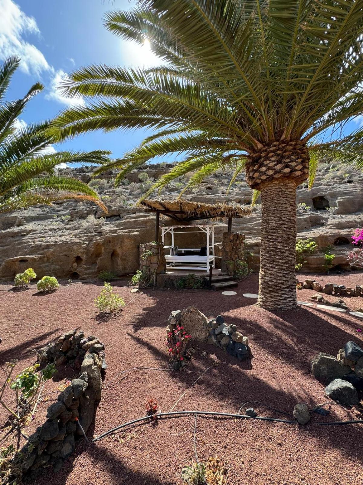 Castillo Lanzarote Villa Sophie - Luxury Villa -Sleep In A Volcanic Cave With Heated Pool Tías Exterior foto